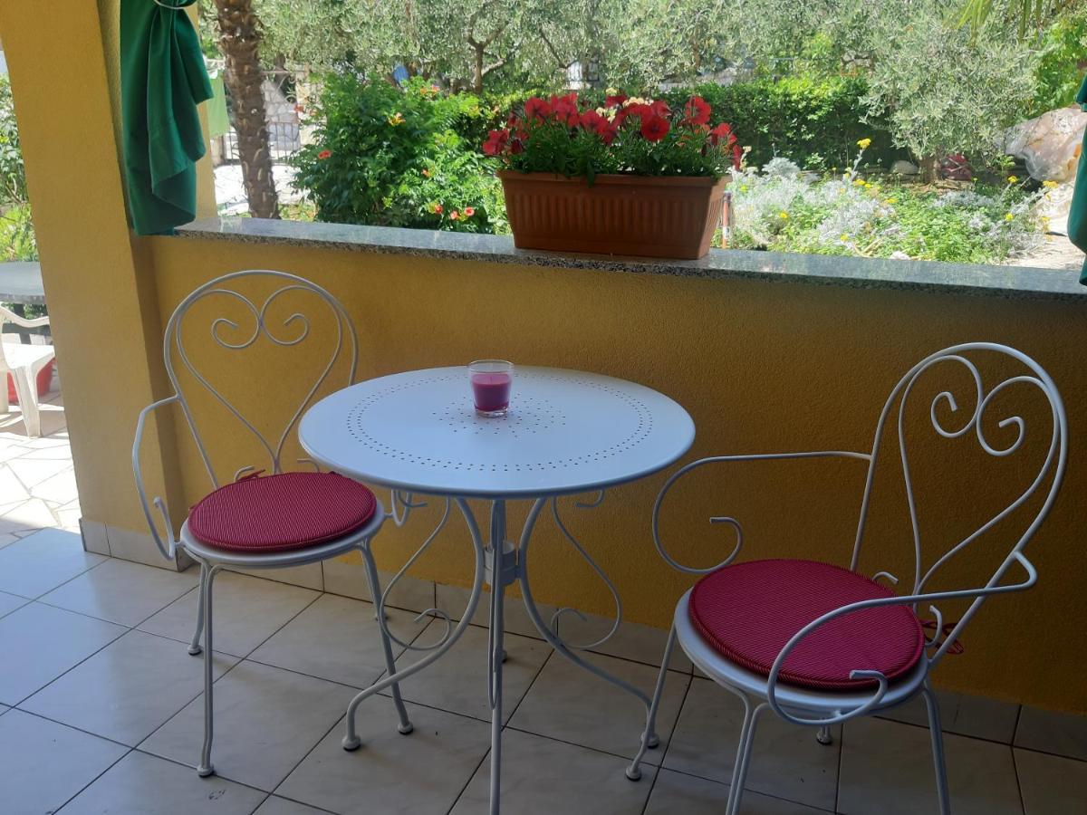 Hotel Soba Ana Cres Exterior foto